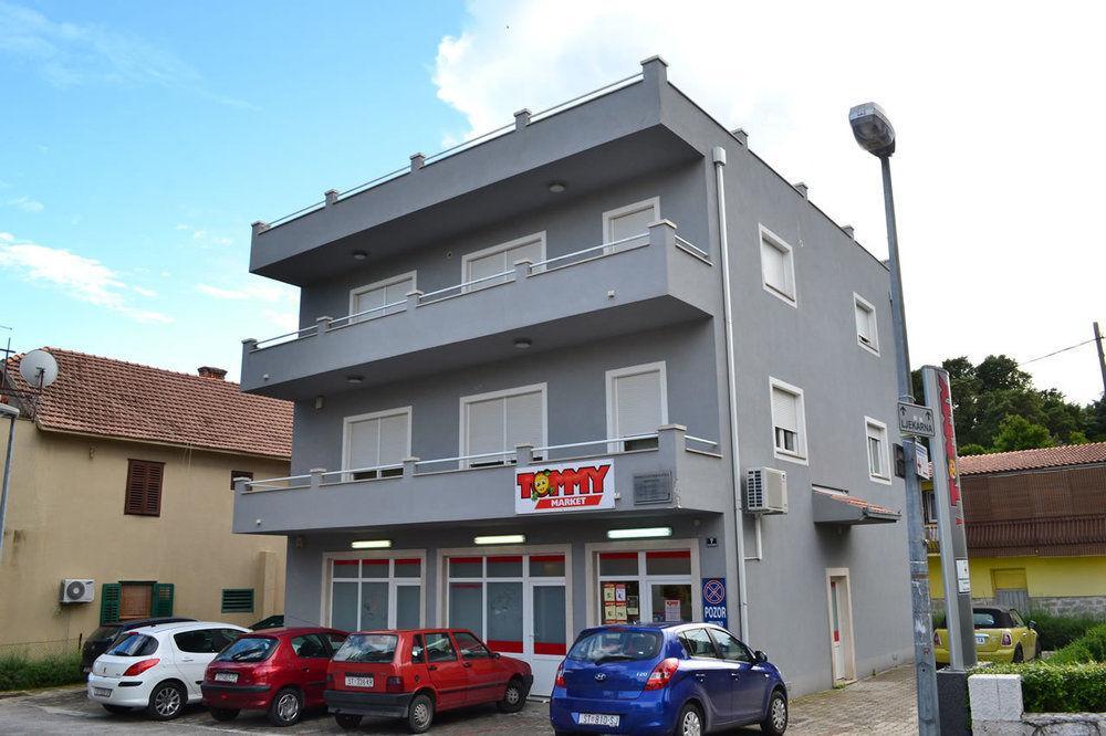 Rooms Vesna Kaštela Exterior foto